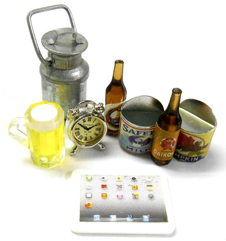 YA-0365 1/10 RC Rock Crawler Camping Truggy Beer Bottle Pad Alarm Clock Food