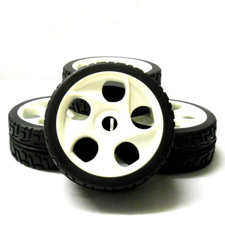 180071V2 1/8 Scale Buggy RC Wheels and On Road Tread Tyres 5 Holes White x 4